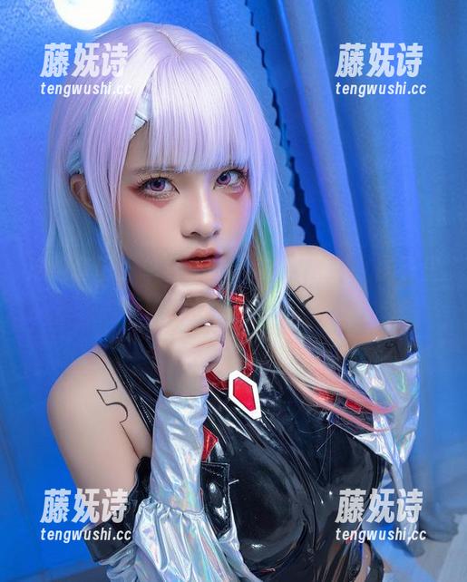 Azami 这组套图,单看Azami的玉藻前,脑子里都开始飘了。