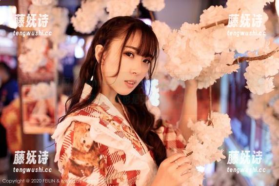 Feilin嗲囡囡-Jennanni_Jen Feilin嗲囡囡 - Jennanni_Jen制服的高清写真:其实,这裙子和运动鞋也是可以的,对吧?