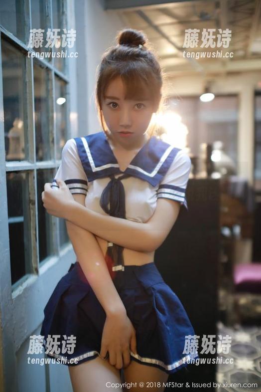 MFStar模范学院-伊小七MoMo MFStar模范学院 - 运动图集里的伊小七MoMo,精选的能量满满,你说我该跟风吗?