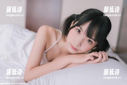 MTYH喵糖映画 - 蠢沫沫的红裙写真，让我想起了小时候的涂鸦，我的想象力也是够蠢的。