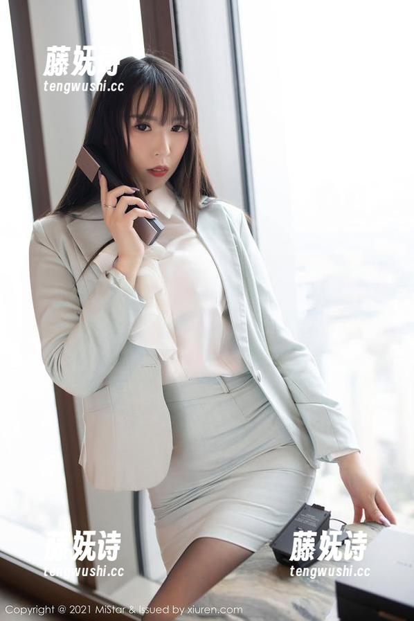 MiStar魅妍社-Olivia童安琪 MiStar魅妍社 - 无圣光下的泳装演绎:Olivia童安琪的套图给你不一样的“水上乐园”
