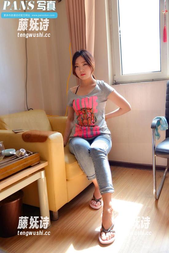 PANS摄影-咖喱 PANS摄影 - 这次的咖喱新模试镜,是最新的潮流引领还是随便碰碰运气?