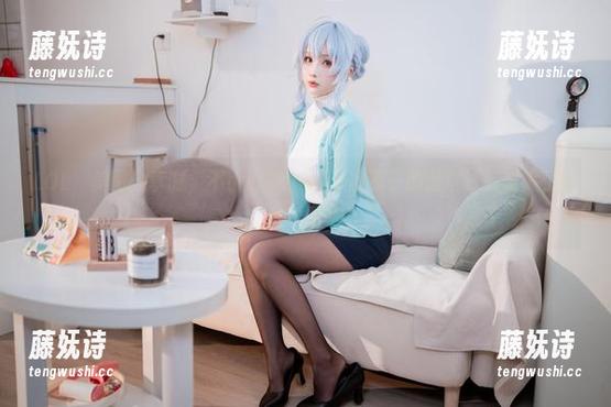 Rioko凉凉子 LOL,美图分享时,不小心被Rioko凉凉子的丽塔泳装激发了我的求生欲