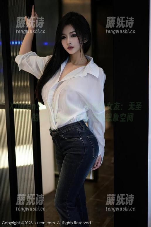 Xiuren秀人网 - mini米妮的女友：无圣光下的柔和瞬间，不设限的想象空间