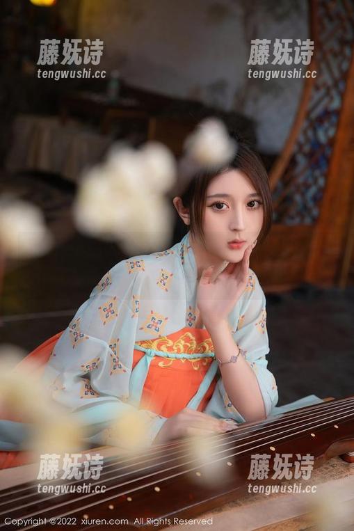 Xiuren秀人网-小茉莉jasmine Xiuren秀人网 - 小茉莉jasmine的双马尾合集:每一张都在叛逆边缘徘徊