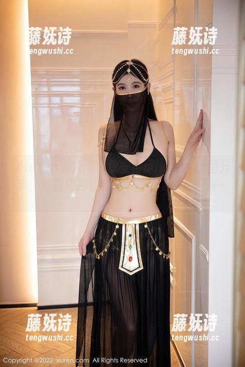 Xiuren秀人网-徐安冉miki Xiuren秀人网 - 徐安冉miki空姐原图分享,隐隐约约让我想起那个夏天的画面……