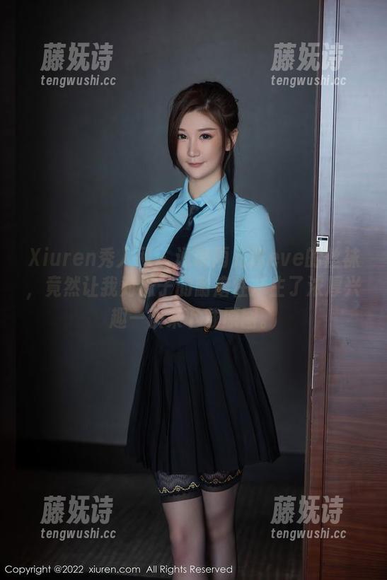 Xiuren秀人网 - 说说雨儿酱eve的丝袜，竟然让我对袜子的耐磨性产生了浓厚兴趣—快来下载原图。