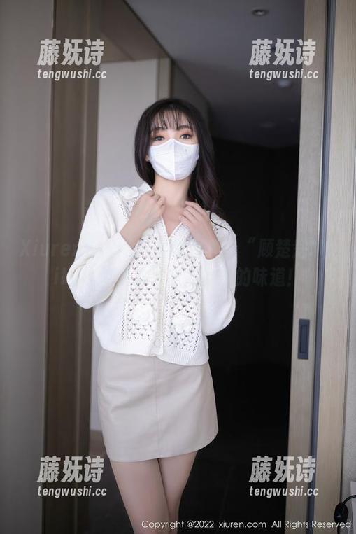 Xiuren秀人网 - 私房写真：“顾楚楚Maily”教你怎么穿出皮衣的味道！