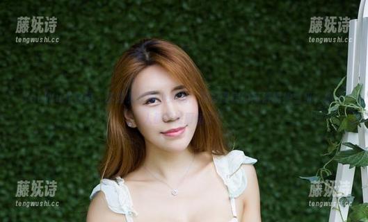 YouWu尤物馆 - 你没见过的小探戈：深爱厨房的高清厨娘壁纸，搞得人都想进厨房了！