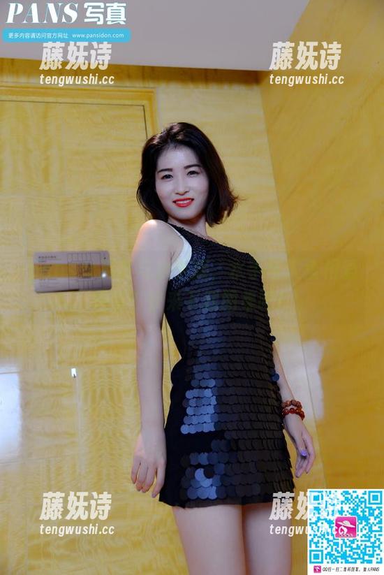 pans-英英 pans - 英英与水手服,水手与人鱼相爱相杀?快来下载图集吧!
