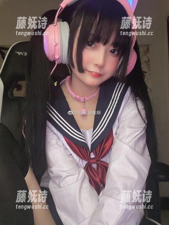 佳佳酱ovo 佳佳酱ovo花嫁照,不信高清分享下她的小秘密
