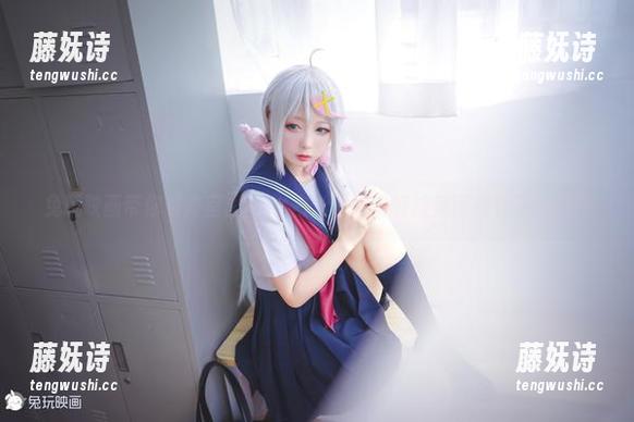 兔玩映画带你看教室里的JK白丝，准备好被美图撩到飞起吗？