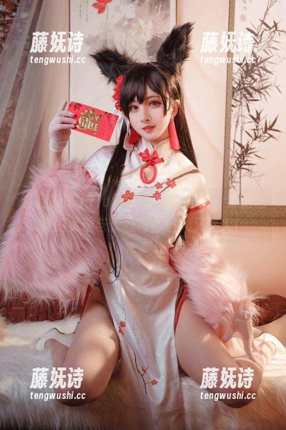 凉凉子rioko 这组凉凉子rioko拍的雪女套图,该是怎样的灵动与优雅呢?恼人又迷人!