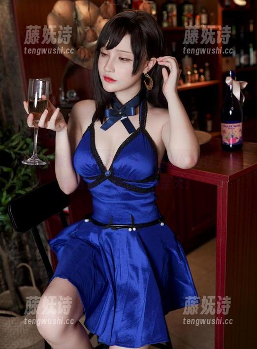 千夜未来的办公室写真，福利好到让人想在这里“办公”一整天！