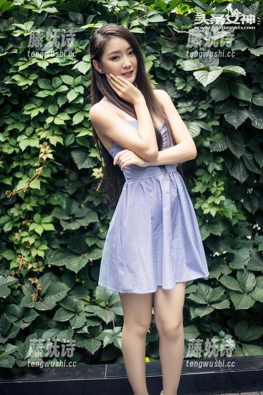 头条女神 - 原图下载！李丽莎的剧情，让你每天都想‘侧目四方’！
