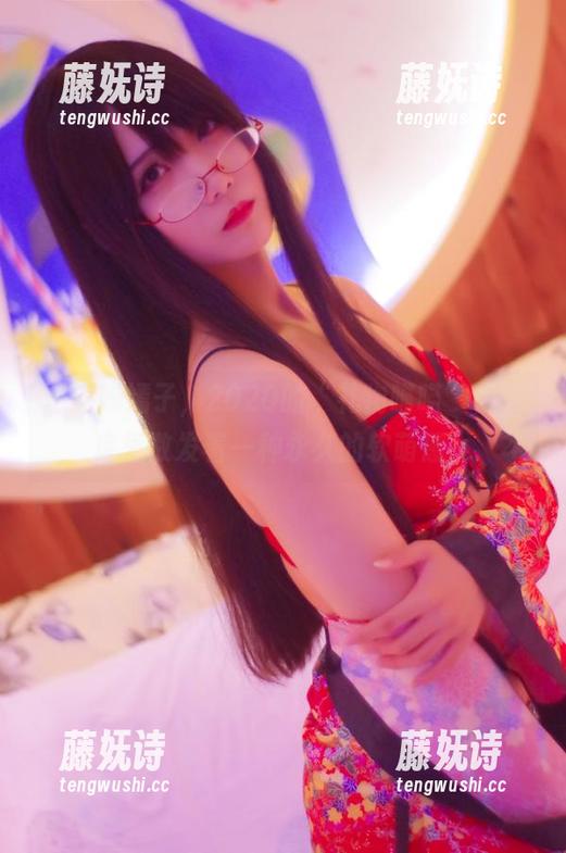 嫣嫣子 邂逅嫣嫣子,2020的“礼物喵喵”在图库里散发着一种永久的软萌感。
