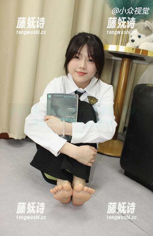 小众视觉-婷婷 小众视觉 - 旗袍之美——婷婷的写真集,更新仅为你一个人的好奇!