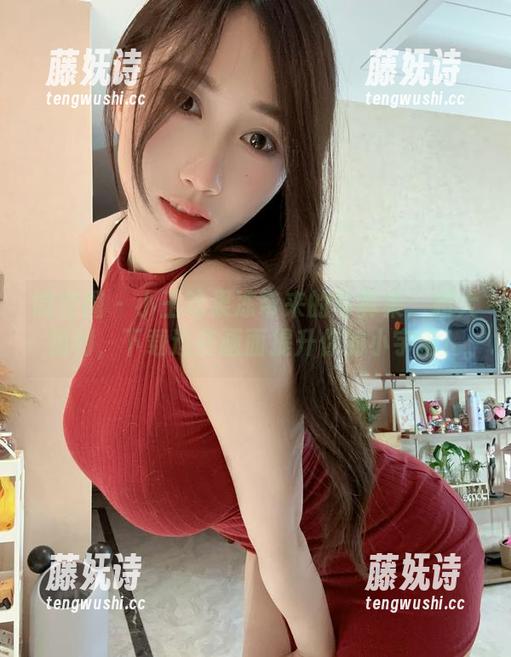 小玉吃果冻 微密圈 - 小玉吃果冻带来的写真集:超大福利,下载这些画面提升你的小宇宙!
