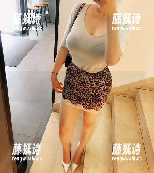 小芯酱 微密圈 - 小芯酱第二波直播精选,原图更新,别后悔没来!