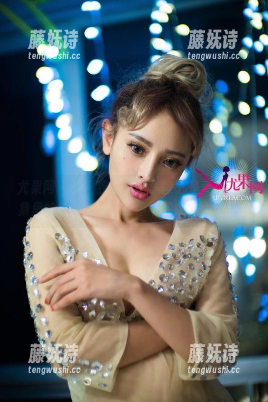 尤果网 - 哦，我的天！李凌子是女神，图集里的每一张都让我停不下来，太迷了。