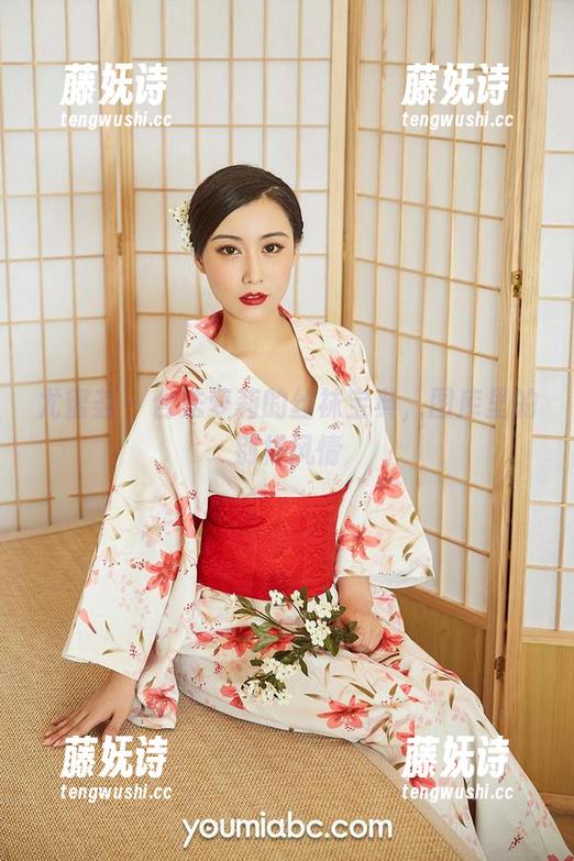 尤蜜荟-合法萝莉 尤蜜荟 - 合法萝莉的丝袜宝典,图库里的别样风情