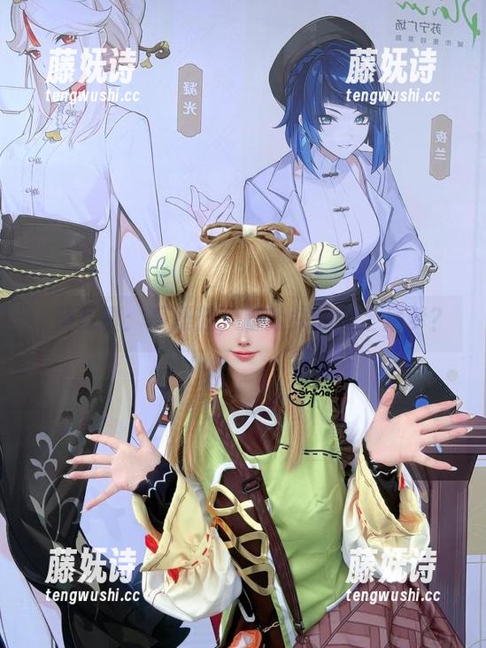 嶋葵写真：高跟鞋，脚趾头的迪士尼梦？