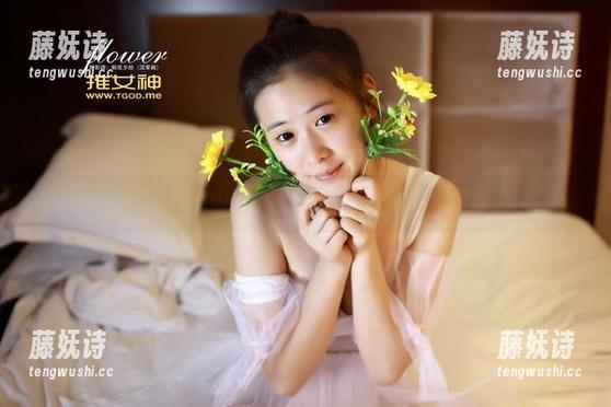 推女神-王婉悠Queen 推女神 - 王婉悠Queen,让你误以为这是男友的合集写真