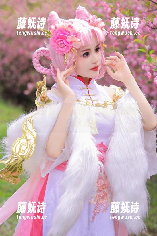 桃暖酱 找到桃暖酱的旅拍套图,下载时候别忘带好口水巾!
