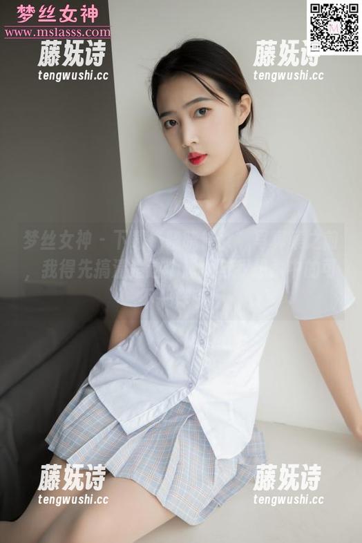 梦丝女神 - 下载“晓晓修女”写真集之前，我得先搞清楚这个修女与我想象中的可不一样哦！