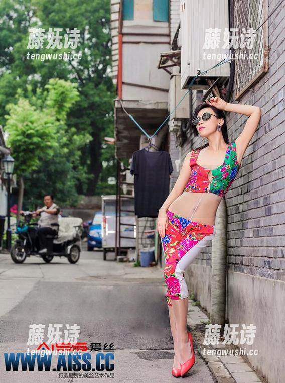 爱丝 - 欣杨的妹妹：自带光环？一定是我们的图库照耀了她！