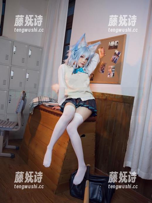 老师说，cos需要灵魂，王胖胖u却说，需要丝袜！