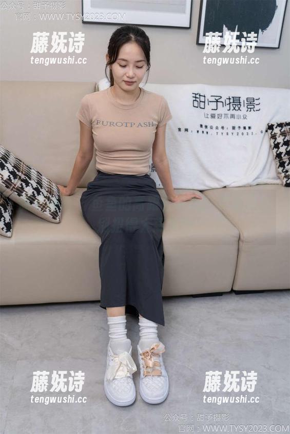 甜予摄影-鱼鱼 甜予摄影 - 鱼鱼的高跟鞋下载:踩着风走,别扭得太离谱哟!
