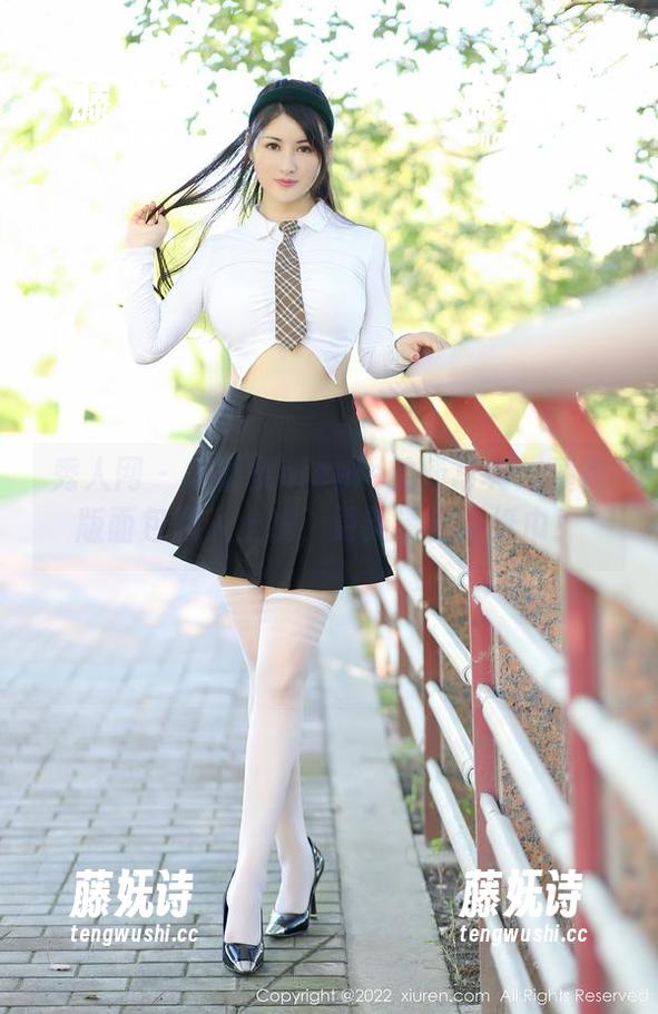 秀人网-小薯条nienie 秀人网 - 小薯条nienie的新写真:睡衣版面包超人上线,更新请自备纸巾!