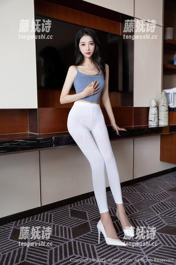 秀人网-温心怡 秀人网 - 天台上那个温心怡,下载她的写真前请做好心理建设