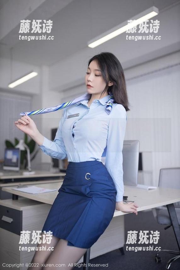 秀人网 - 高清写真：王曼柔和透明感，一种微妙的呼唤！