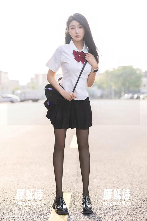 秀人网-程程程 秀人网 - 要分享不分享,程程程的女孩到底啥模样?撩到没?