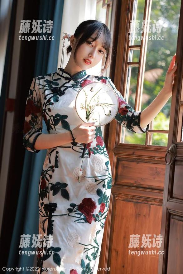 秀人网 - 邹晶晶女王披上皮衣：高清状态真让人眼前一亮，下载走一波吧。