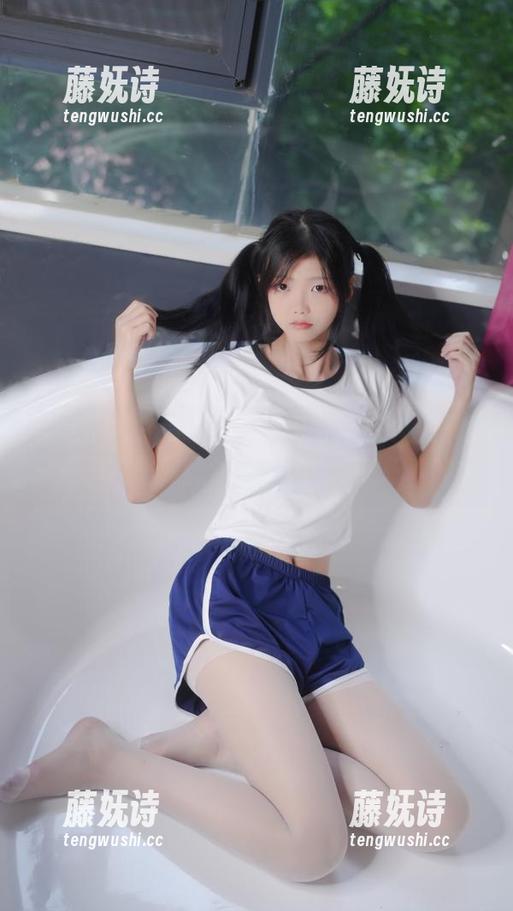 紧急企划 - 没错，免费原图就是这么任性—一只喵喵梓的裸足，这才是我想看的！