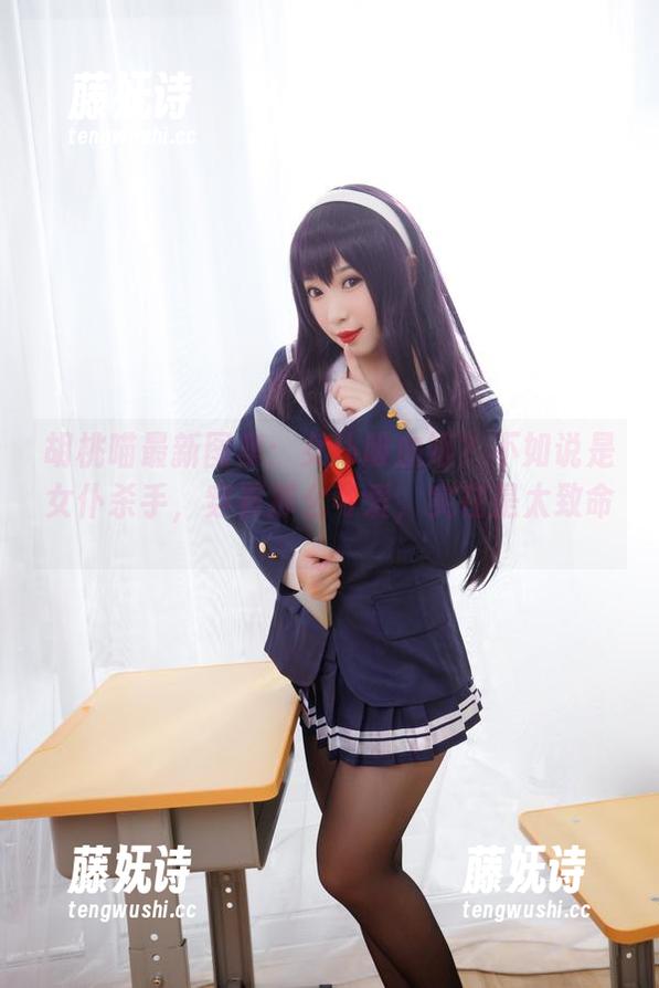 胡桃喵 胡桃喵最新图集:女仆吸血姬?不如说是女仆杀手,穿着那么可爱,实在是太致命。