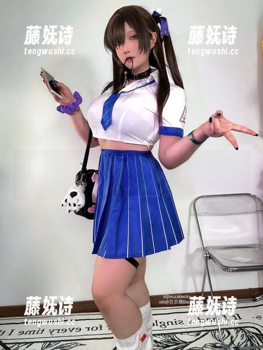 贝贝琪Becky 想不想看,贝贝琪Becky的私拍美图里究竟藏了什么毒蛇兔女郎?