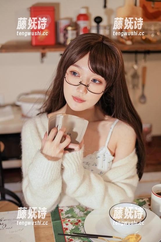 阿包也是兔娘 高清撩“阿包也是兔娘”的9月舰长-高苗佑京,这小子太会玩了吧!