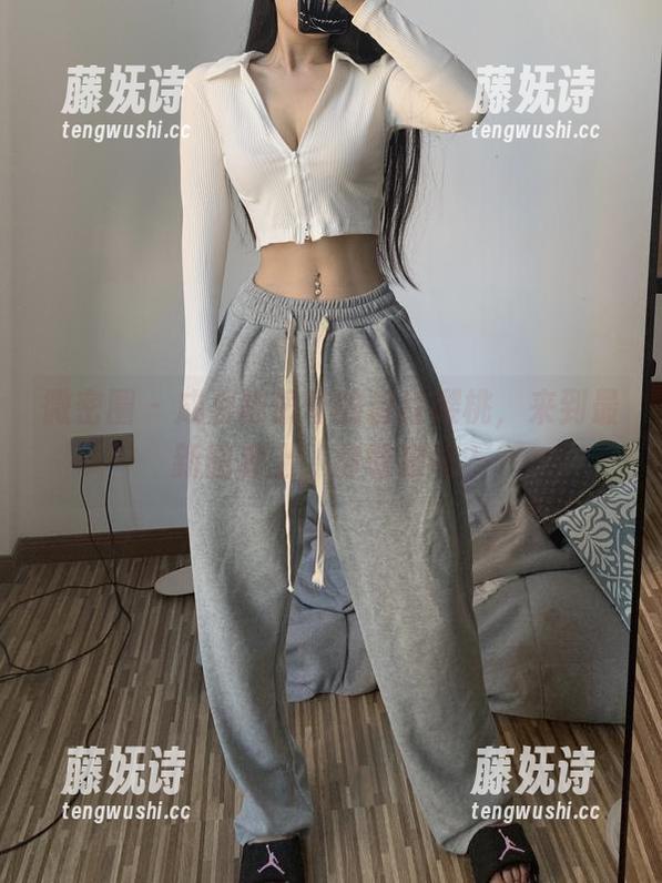 微密圈 - 成为陈佩奇的粉红樱桃，来到最新图库上，你敢来吗？