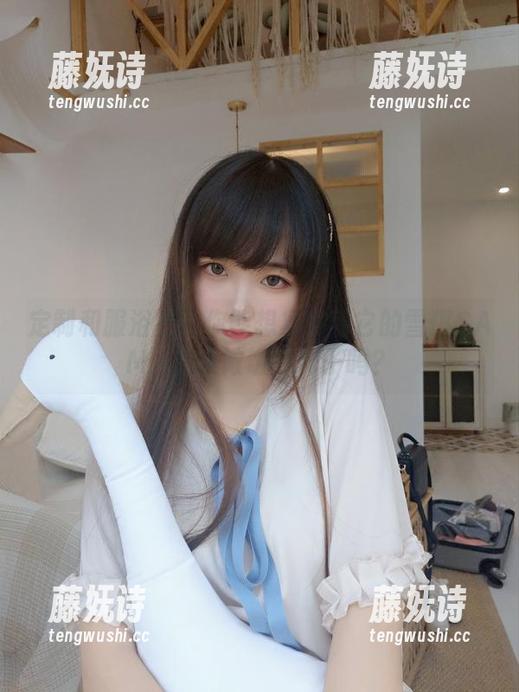雪琪SAMA 定制和服浴衣:你能想象穿着它的雪琪SAMA在家做饭的样子吗?