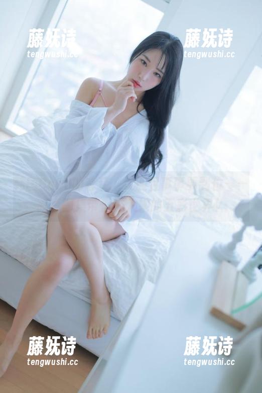 韩国CoCo的套装，大胆且事事要到位——高清图集带你进入她的五彩世界！
